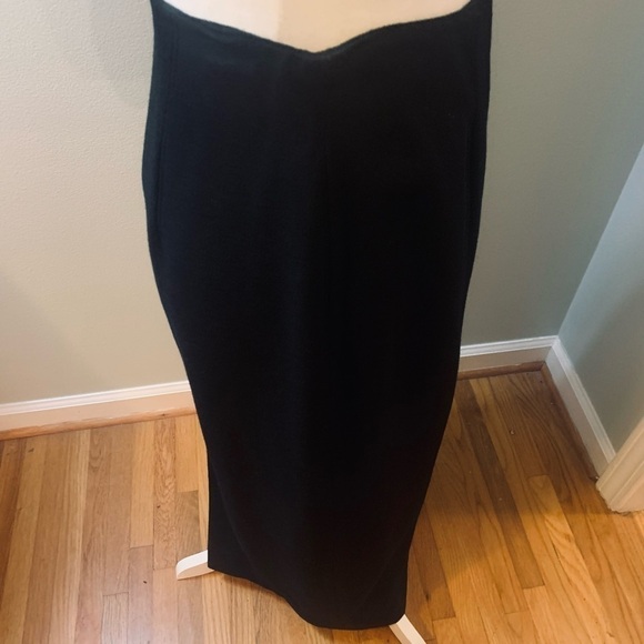 Rena Rowan Wool lined midi skirt, size 10 - Picture 4 of 4